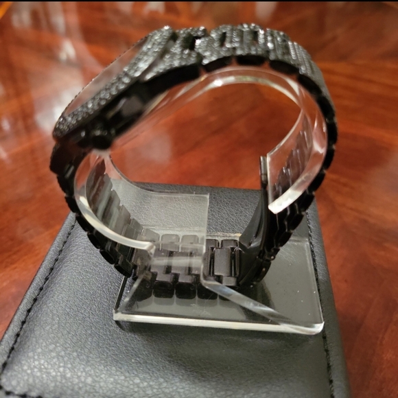 Mens Iced Luxury Fully Covered Black Simulated Diamonds Quartz Movement Watch - Picture 7 of 11